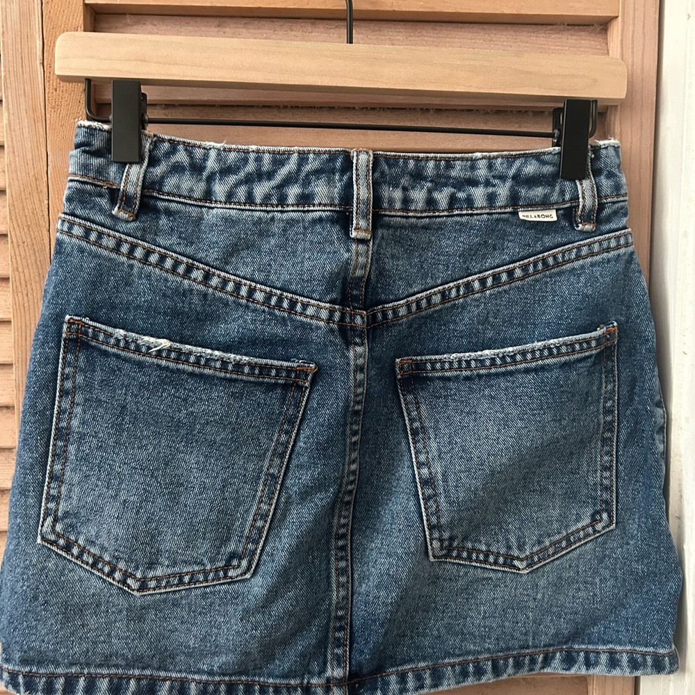 Billabong Denim Skirt - Picture 2 of 3